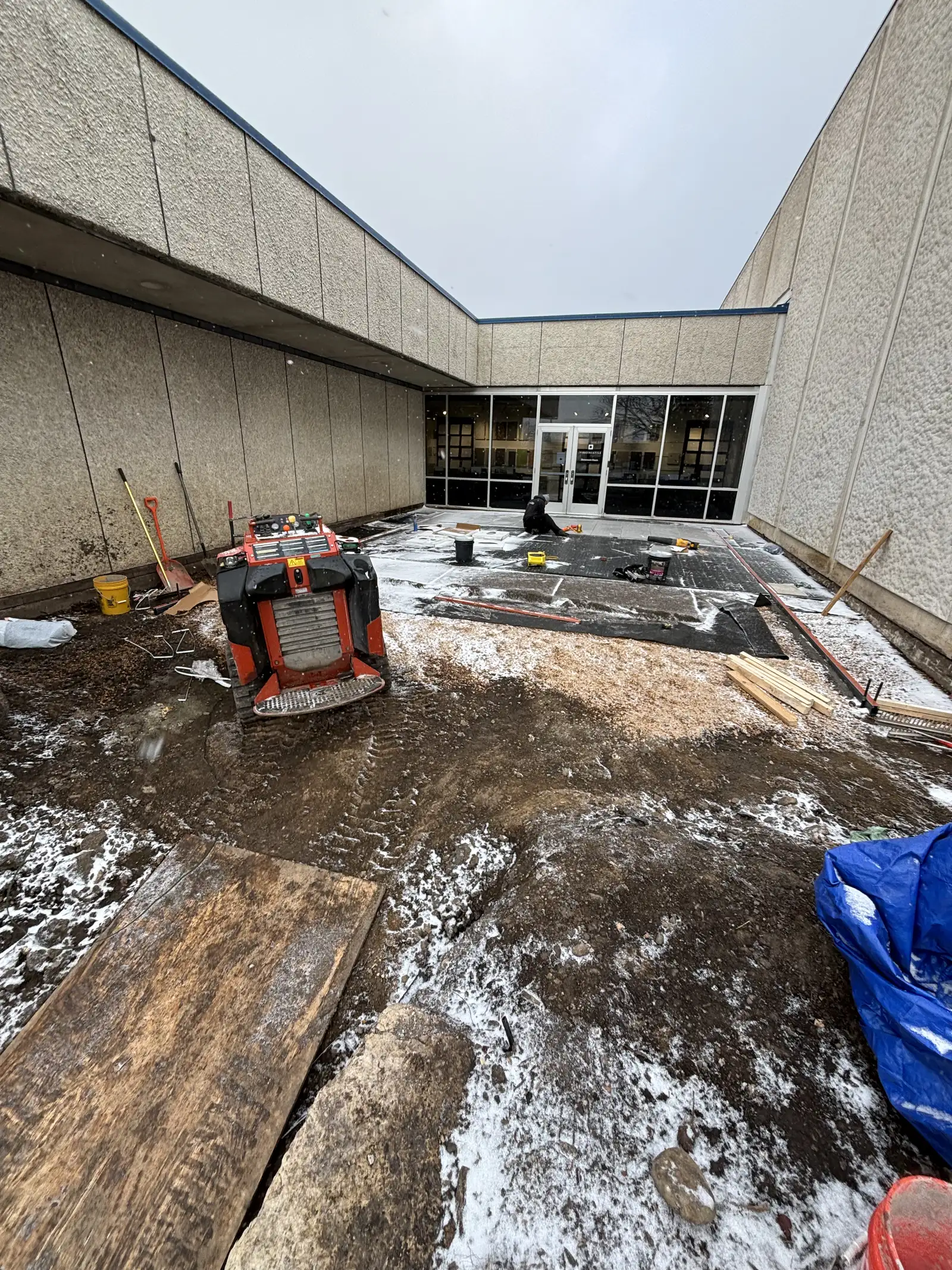 Commercial Grand Entrance Patio & Courtyard project photo — commercial entrance patio 16