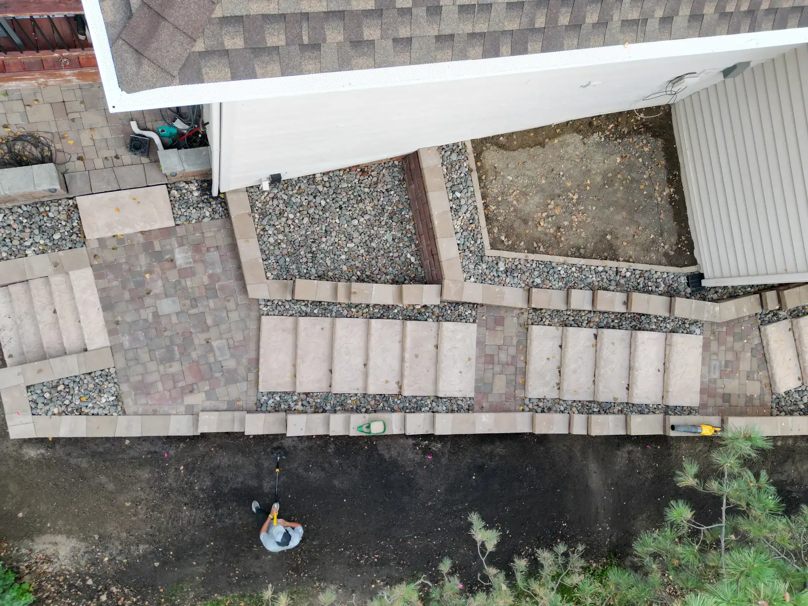 Retaining Wall & Staircase project photo — eden prairie retaining wall 07