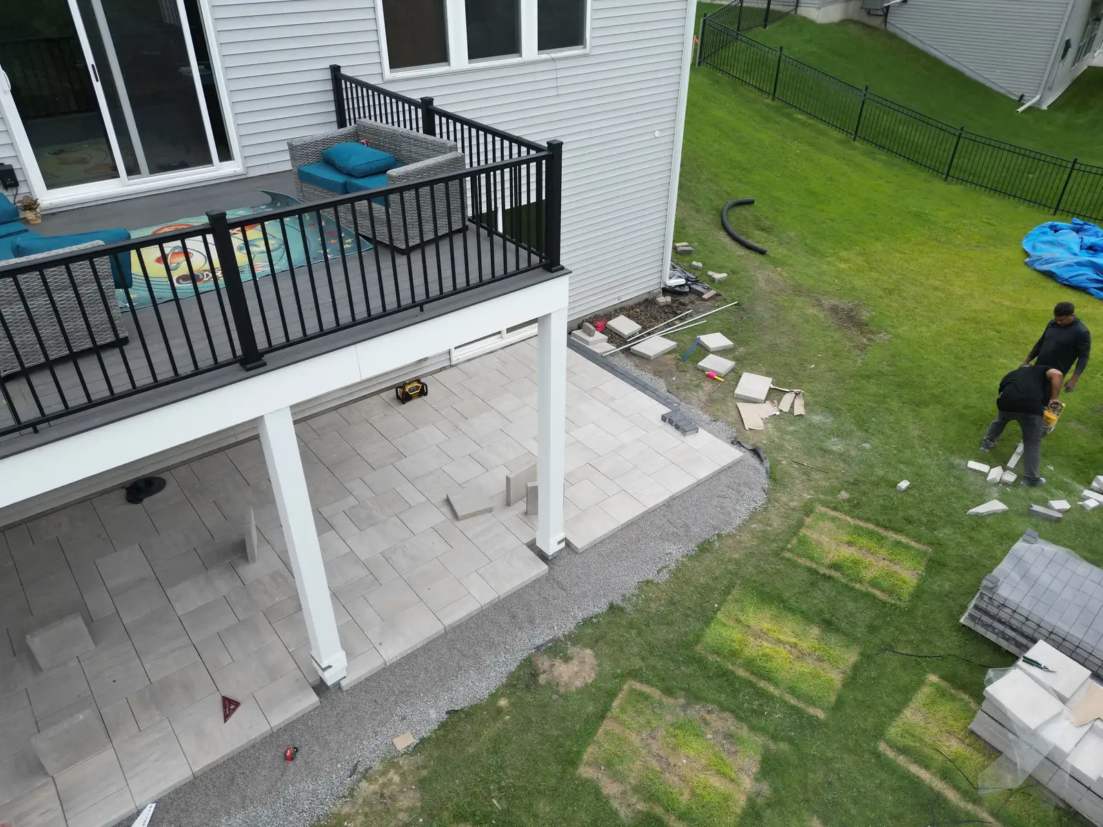 County Materials Grand Discover Paver Patio project photo — wayzata paver patio 07