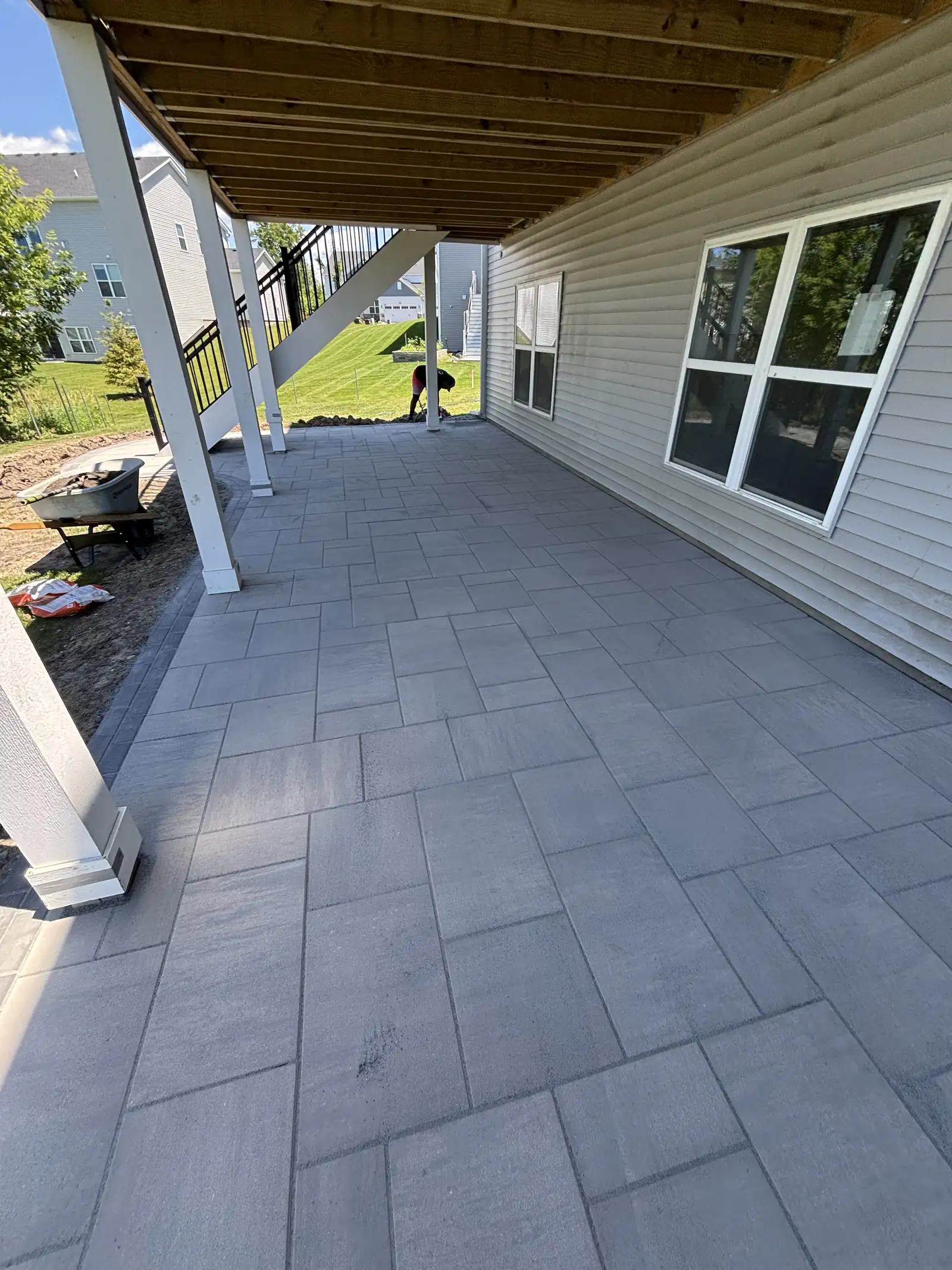 County Materials Grand Discover Paver Patio project photo — wayzata paver patio 18