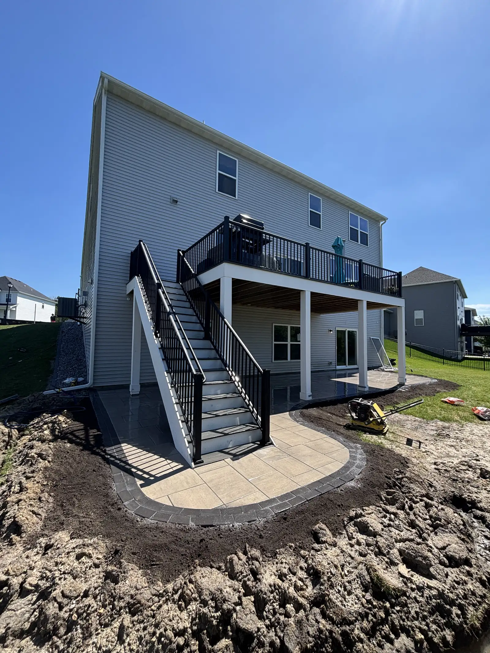 County Materials Grand Discover Paver Patio project photo — wayzata paver patio 21