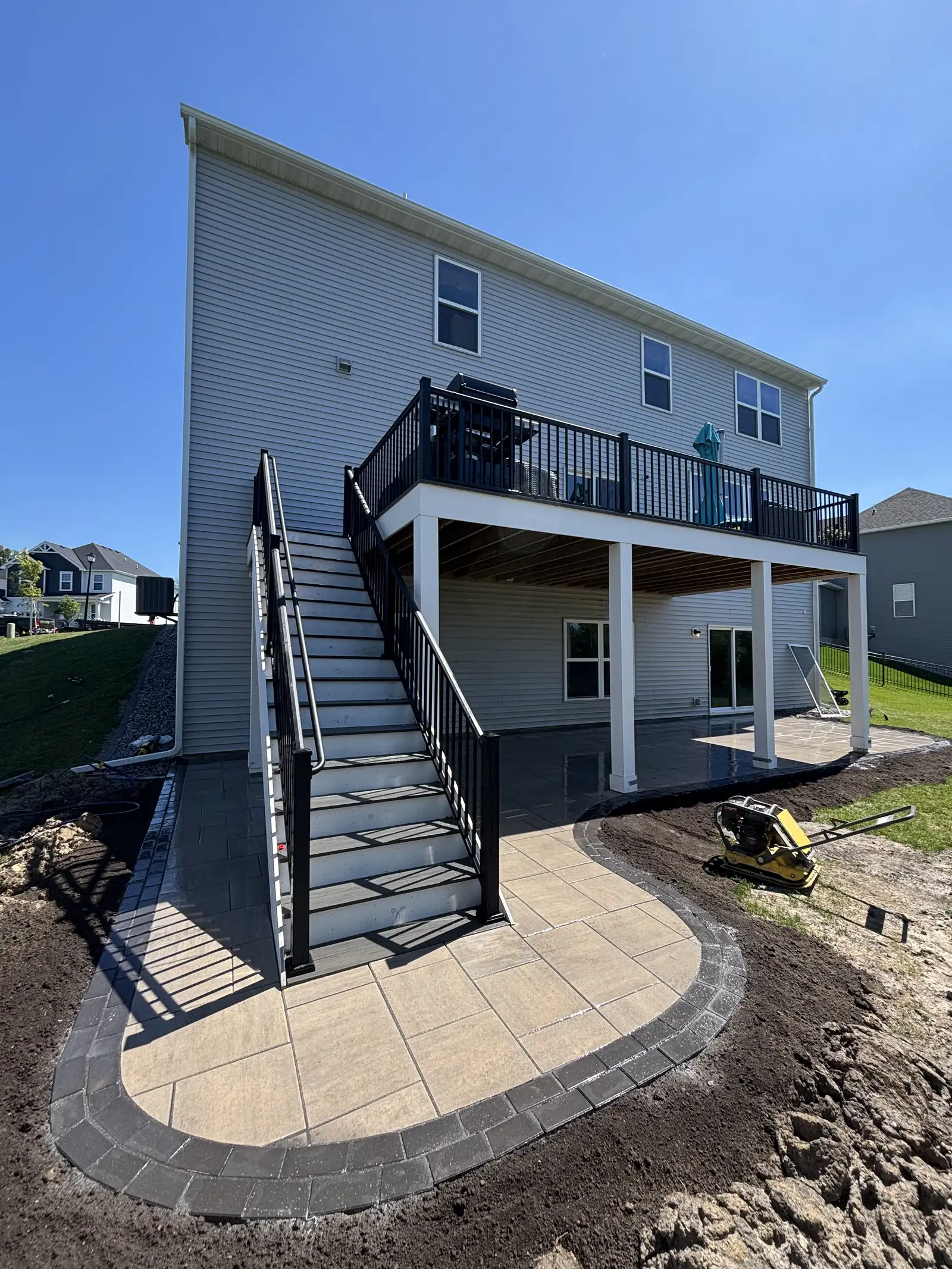 County Materials Grand Discover Paver Patio project photo — wayzata paver patio 22